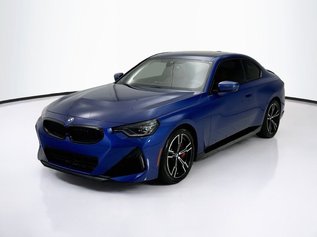 Used 2024 BMW 230i Coupe w/ Premium Package RWD image 1