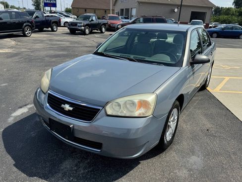 Used 2007 Chevrolet Malibu LS w/ Enhanced Safety Package FWD image 5