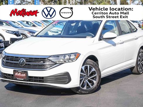 Used 2024 Volkswagen Jetta S FWD image 1