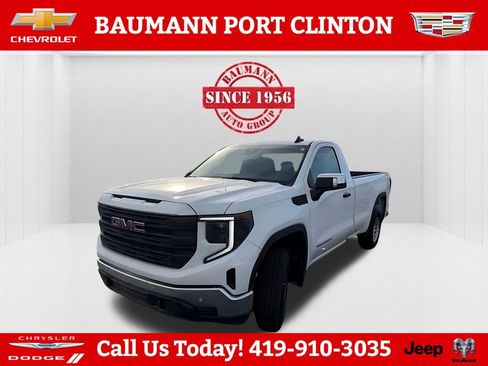 Used 2025 GMC Sierra 1500 Pro w/ Pro Value Package AWD/4WD image 3