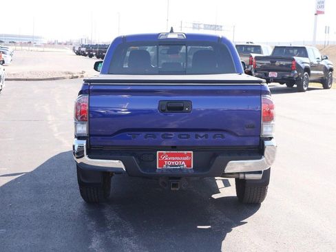 Used 2023 Toyota Tacoma TRD Off-Road image 6