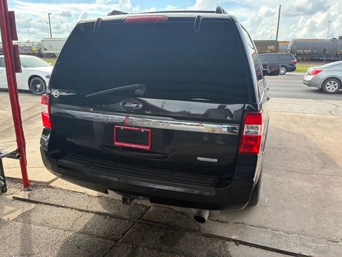 Used 2015 Ford Expedition XLT w/ Equipment Group 201A RWD image 7