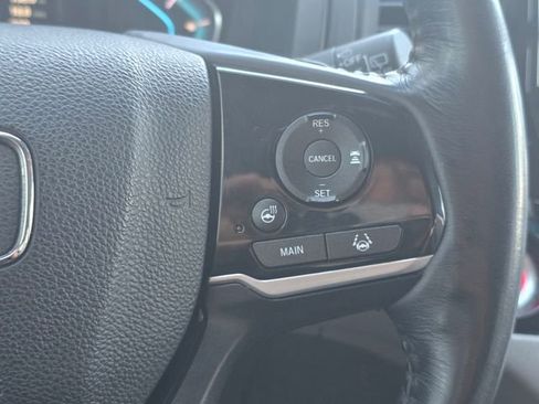 Used 2020 Honda Odyssey Elite image 32