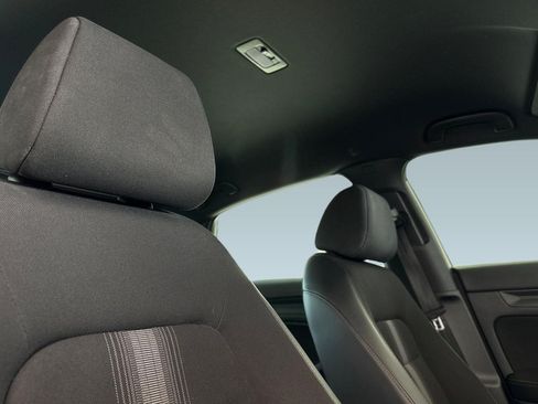Used 2023 Honda Civic Sport image 24