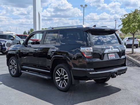 Certified 2021 Toyota 4Runner Limited AWD/4WD image 6