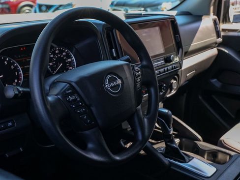 Used 2025 Nissan Frontier S RWD image 14