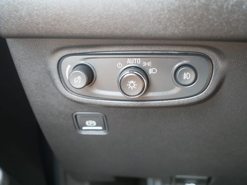 Used 2024 GMC Terrain SLT w/ Elevation Edition AWD/4WD image 26