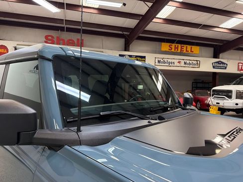 Used 2023 Ford Bronco Wildtrak AWD/4WD image 43