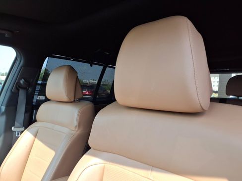 Certified 2024 Hyundai Santa Fe Limited FWD image 16
