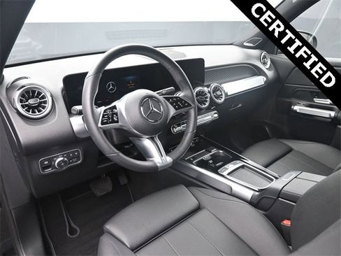 New 2024 Mercedes-Benz GLB 250 4MATIC image 33