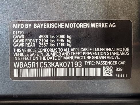 Used 2019 BMW 330i Sedan w/ M Sport Package RWD image 33