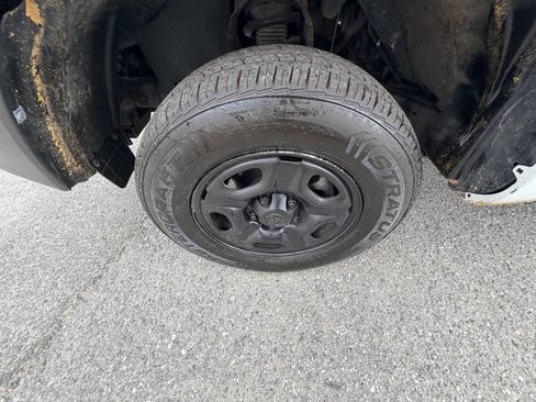 Used 2012 Toyota Tacoma 2WD Regular Cab image 45
