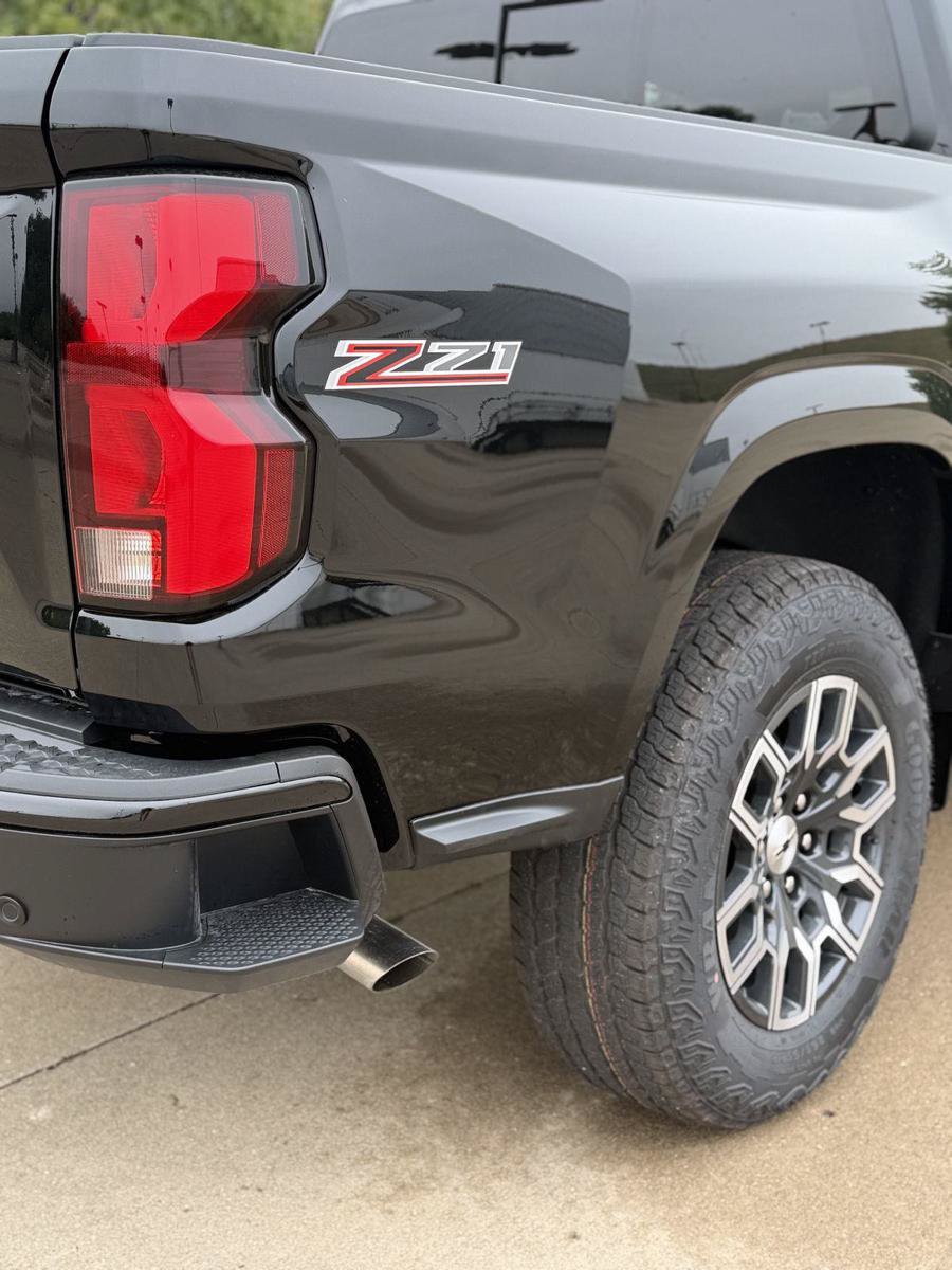 New 2026 Chevrolet Colorado Z71 w/ Technology Package AWD/4WD image 35