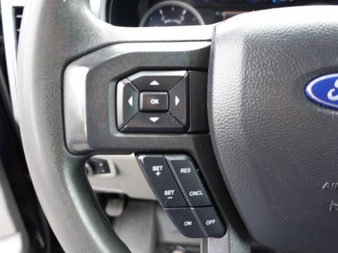 Used 2022 Ford F350 XLT w/ XLT Value Package image 48