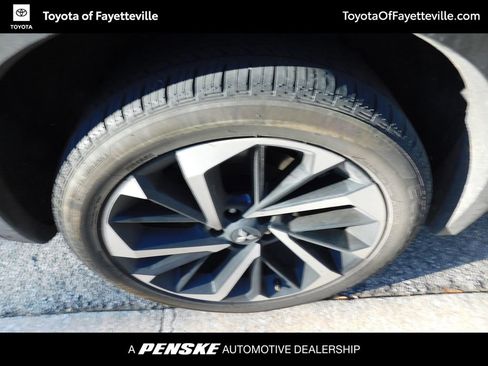 Used 2023 Mitsubishi Outlander SEL image 8