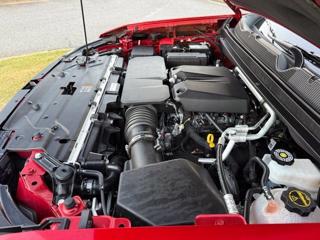 Used 2026 Chevrolet Colorado ZR2 w/ Technology Package AWD/4WD image 31