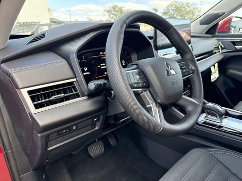 New 2026 Mitsubishi Outlander SE FWD image 22