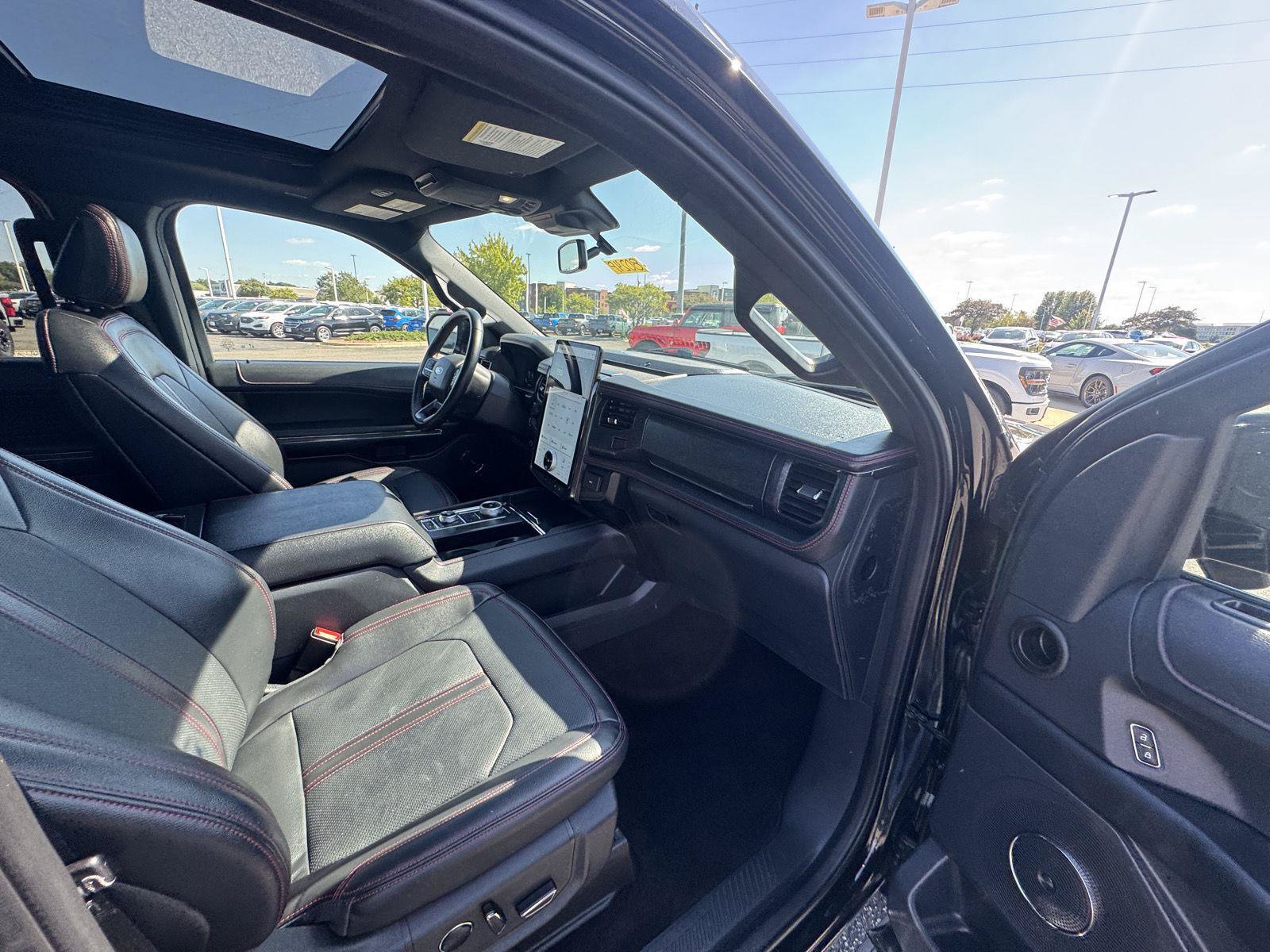 Certified 2023 Ford Expedition Max Limited AWD/4WD image 19
