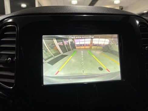 Used 2020 Jeep Compass Latitude AWD/4WD image 29