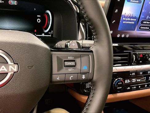 New 2026 Nissan Pathfinder Platinum AWD/4WD image 23