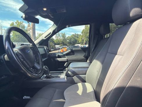 Used 2019 Ford F150 XLT w/ Equipment Group 302A Luxury AWD/4WD image 9