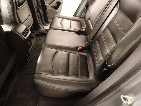 Used 2023 GMC Terrain Denali image 13