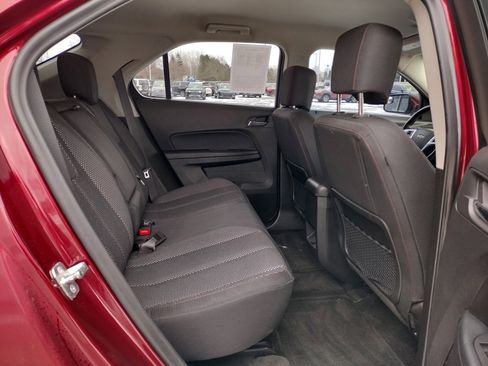 Used 2017 Chevrolet Equinox LT image 17
