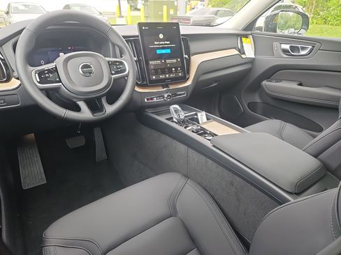 New 2026 Volvo XC60 B5 Core w/ Protection Package Premier AWD/4WD image 3