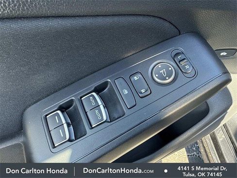 Used 2023 Honda Civic Sport image 12