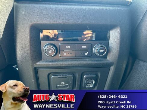 Used 2018 Chevrolet Traverse Premier AWD/4WD image 10