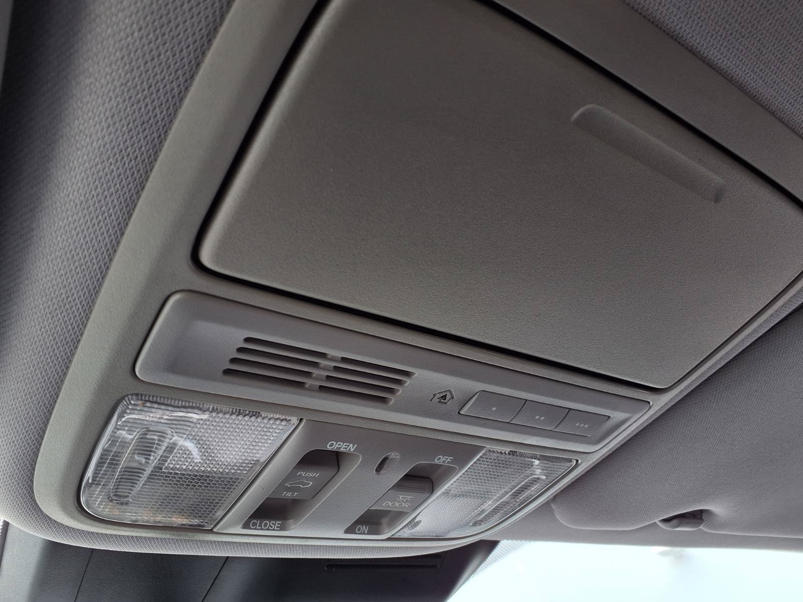 Used 2021 Honda CR-V EX-L image 10