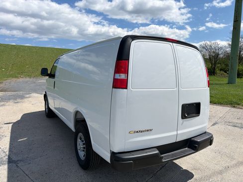 New 2025 Chevrolet Express 2500 w/ Driver Convenience Package RWD image 4