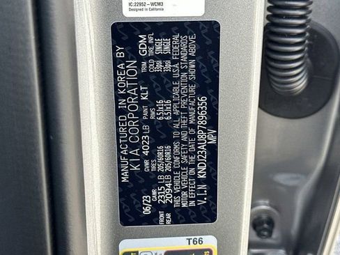 Used 2023 Kia Soul LX FWD image 30