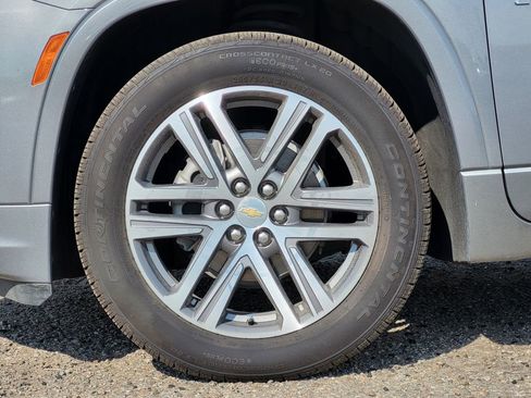 Used 2023 Chevrolet Traverse High Country image 10