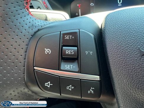 Used 2024 Ford Escape ST-Line w/ Equipment Group 301A FWD image 20