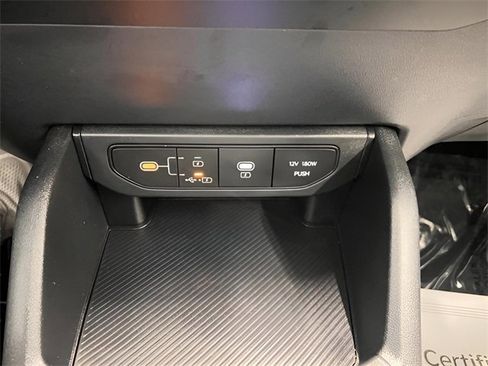 Used 2025 Kia K4 LXS image 26