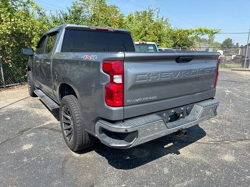Used 2020 Chevrolet Silverado 1500 LT AWD/4WD image 3