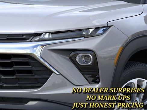 New 2026 Chevrolet TrailBlazer LS FWD image 10