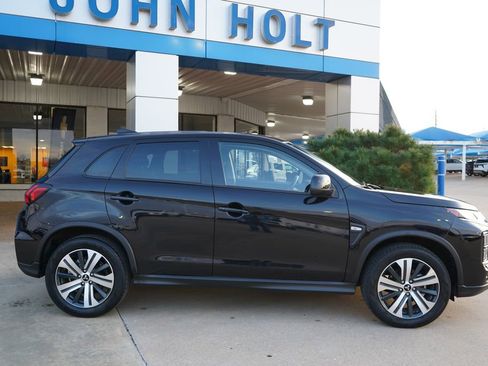 Used 2024 Mitsubishi Outlander Sport ES image 8