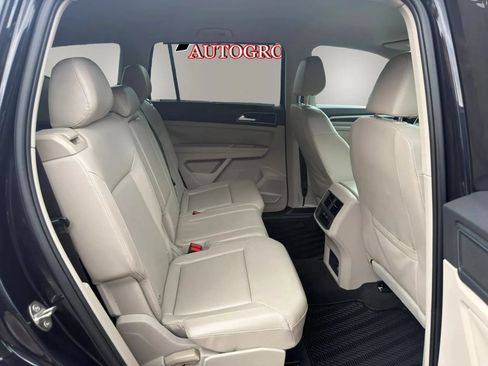 Used 2019 Volkswagen Atlas SE FWD image 17