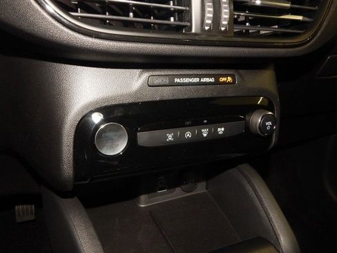 New 2025 Ford Escape ST-Line w/ Tech Pack #1 image 22