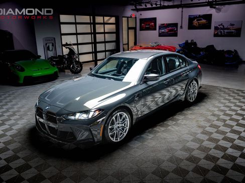 Used 2025 BMW M3 w/ M Carbon Exterior Package RWD image 72