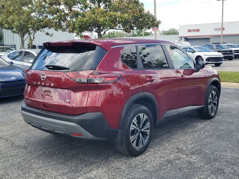 Certified 2023 Nissan Rogue SV image 4