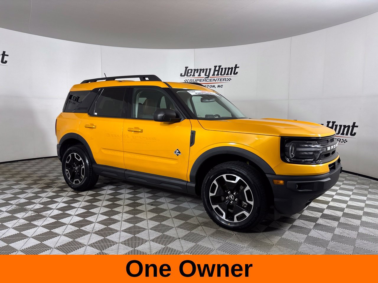 Used 2023 Ford Bronco Sport Outer Banks w/ Tech Package AWD/4WD image 4