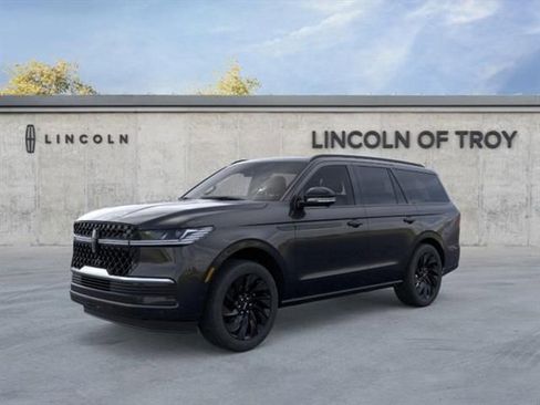 New 2026 Lincoln Navigator Reserve w/ Jet Appearance Package image 1