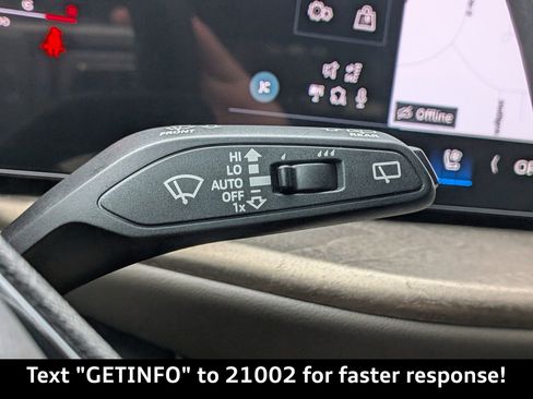 Used 2025 Audi Q5 Premium Plus w/ Premium Plus image 32