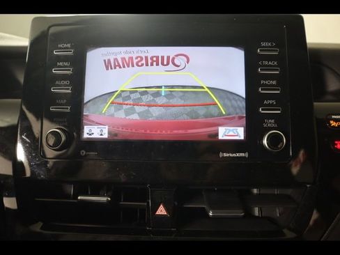 Used 2024 Toyota Camry SE image 29