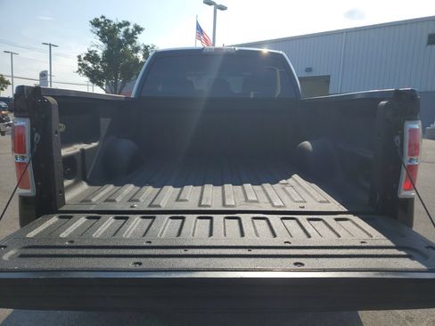 Used 2011 Ford F150 XLT w/ XLT Chrome Pkg AWD/4WD image 8