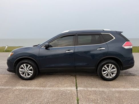 Used 2015 Nissan Rogue SV AWD/4WD image 8