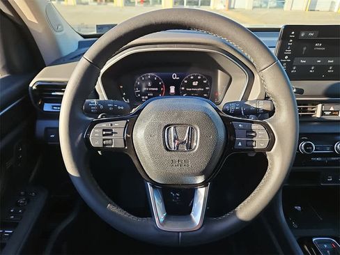 New 2026 Honda Pilot Touring image 14